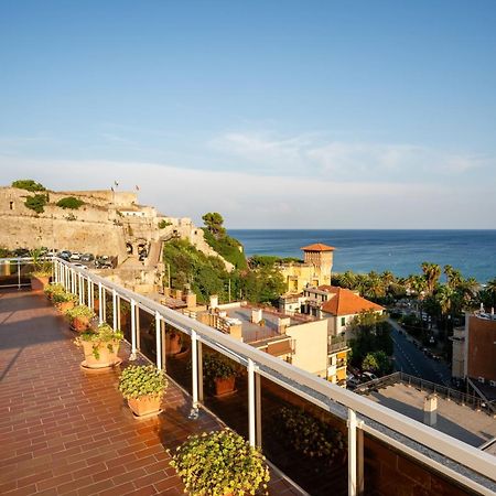 Hotel Careni Villa Italia フィナーレ・リーグレ エクステリア 写真