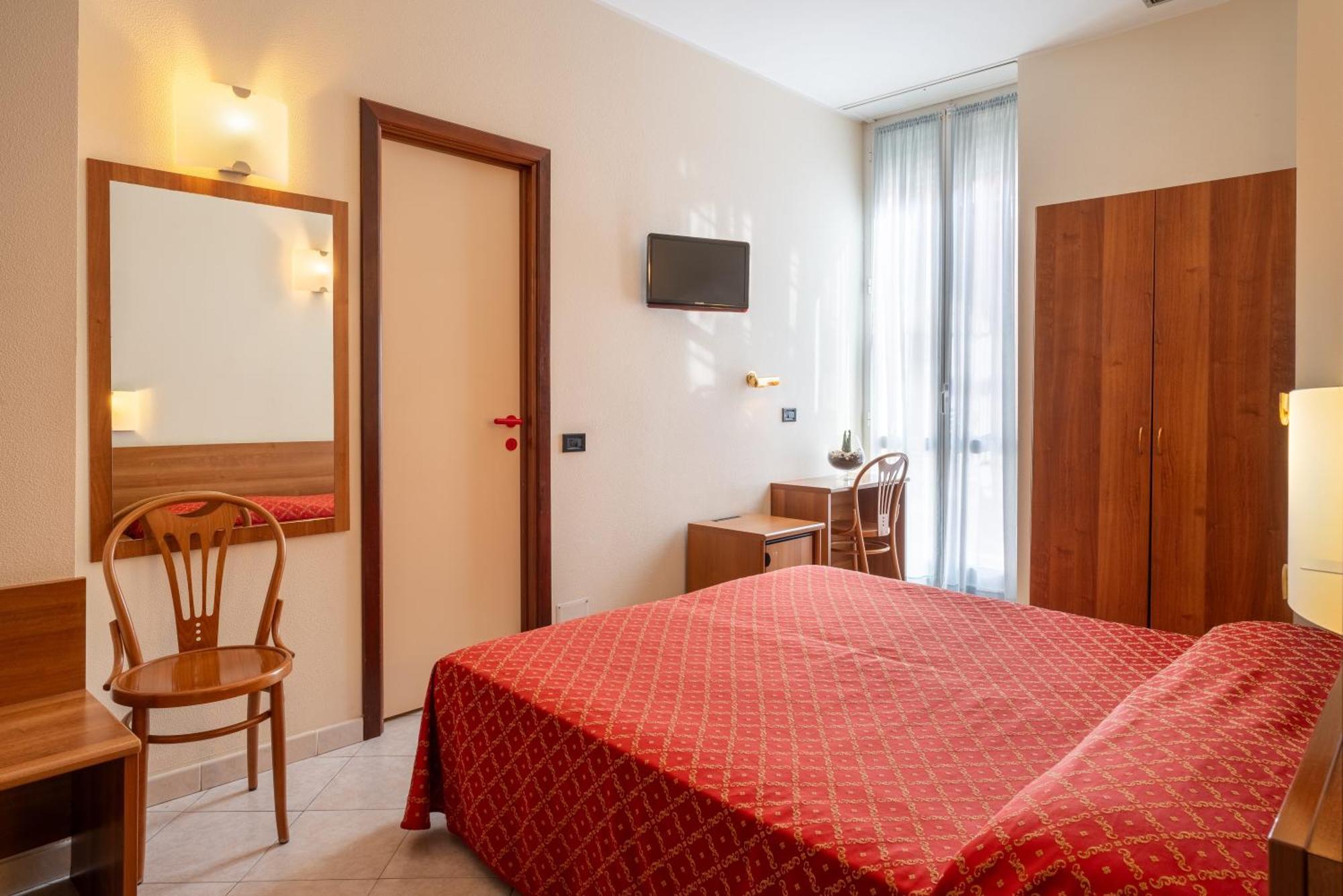 Hotel Careni Villa Italia フィナーレ・リーグレ エクステリア 写真